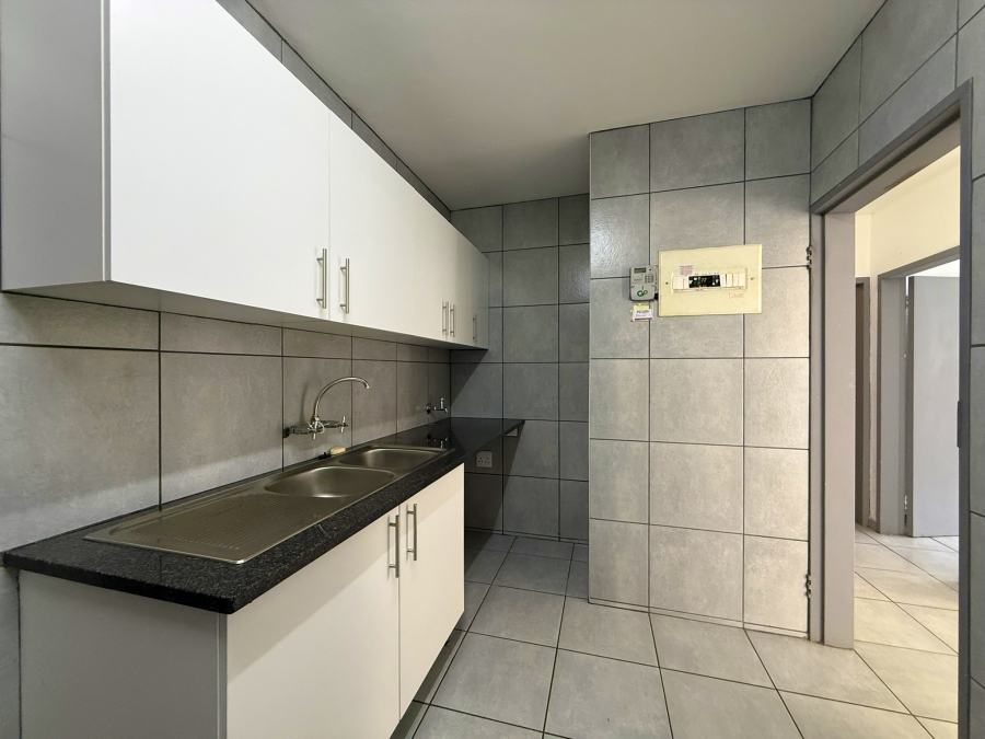 To Let 2 Bedroom Property for Rent in Potchefstroom North West